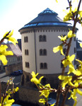 Blick auf die Saalfelder Hutschachtel im Fr�hling