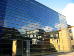 Glasbau des B�rger- und Beh�rdenhauses Roter Hirsch
