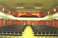 gro�er Saal des Kultur- und Tagungszentrums Meininger Hof